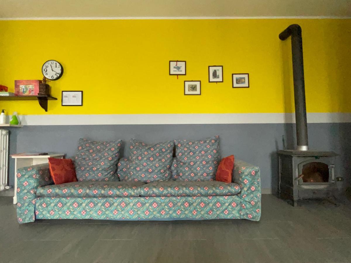 Delightful Home-Lovely Hill View Canneto Pavese المظهر الخارجي الصورة