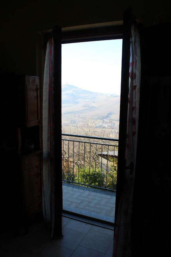 Delightful Home-Lovely Hill View Canneto Pavese المظهر الخارجي الصورة